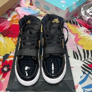 Air Jordan legacy 312.